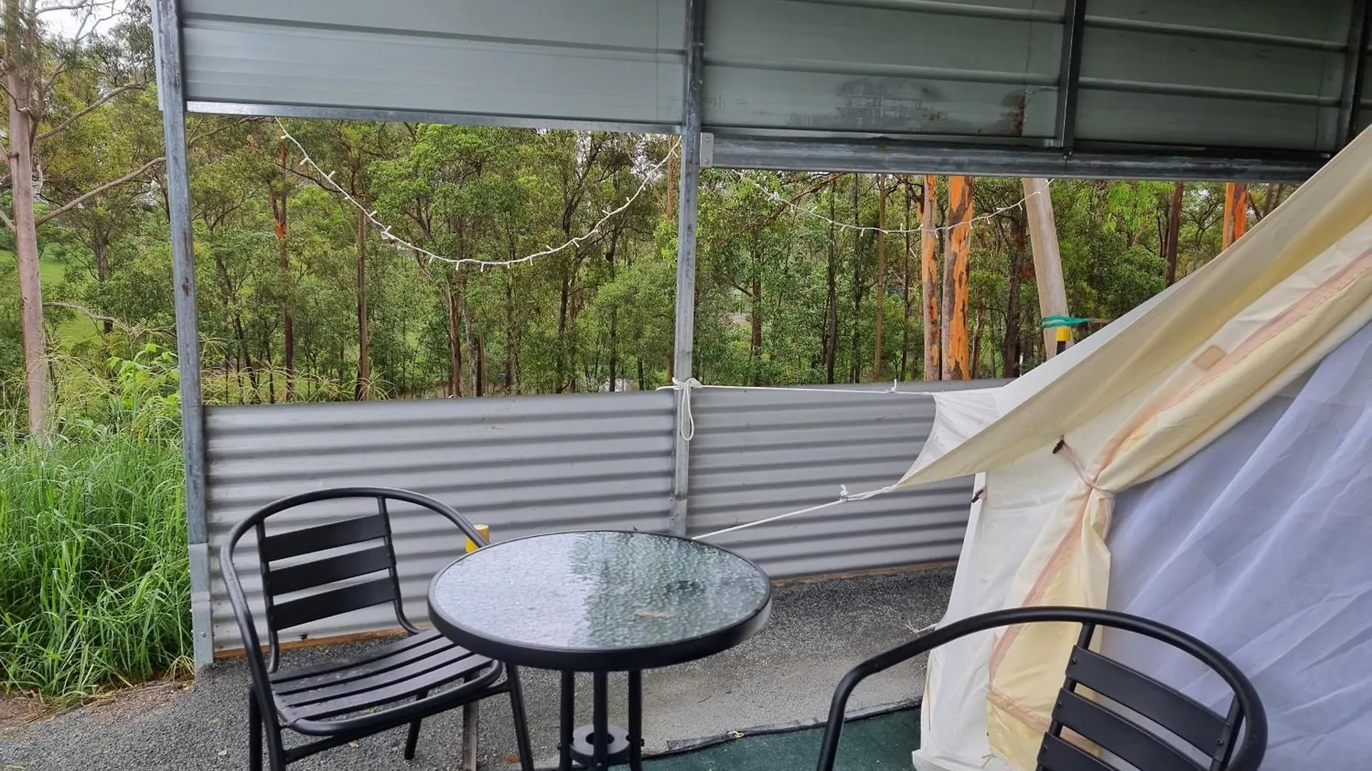 Luxury tent Linga Longa Spiritual Glamping Retreat Hotel Curra
